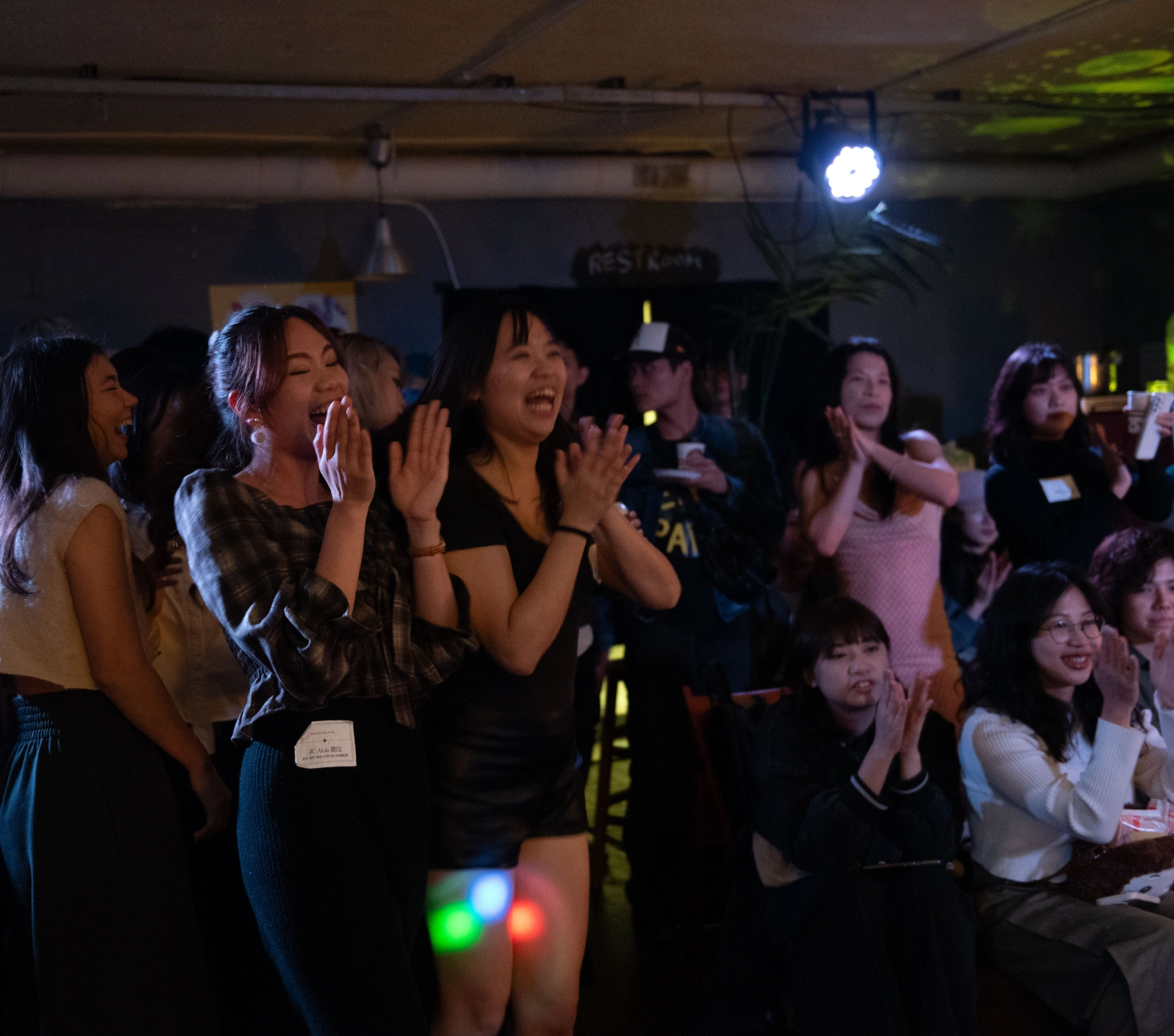 BREAKING HITS Taipei